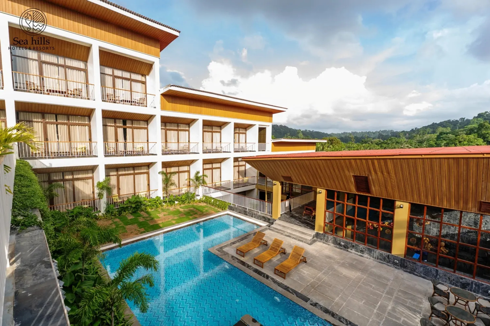 Отель Sea Hills Havelock Island Resort