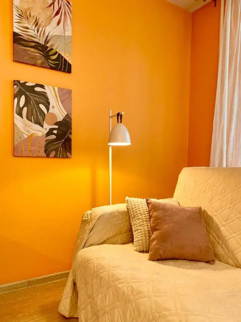 Апартаменты Сапфир с закрытым двором, рядом с ТЦ Остров, Мать и дитя