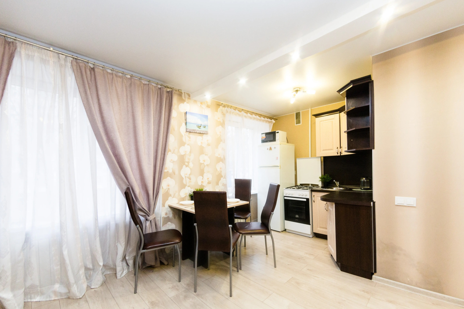 Апартаменты HotelRoom24 метро Белорусская