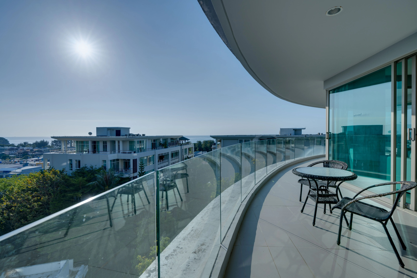 Апартаменты Veloche Group by Continent