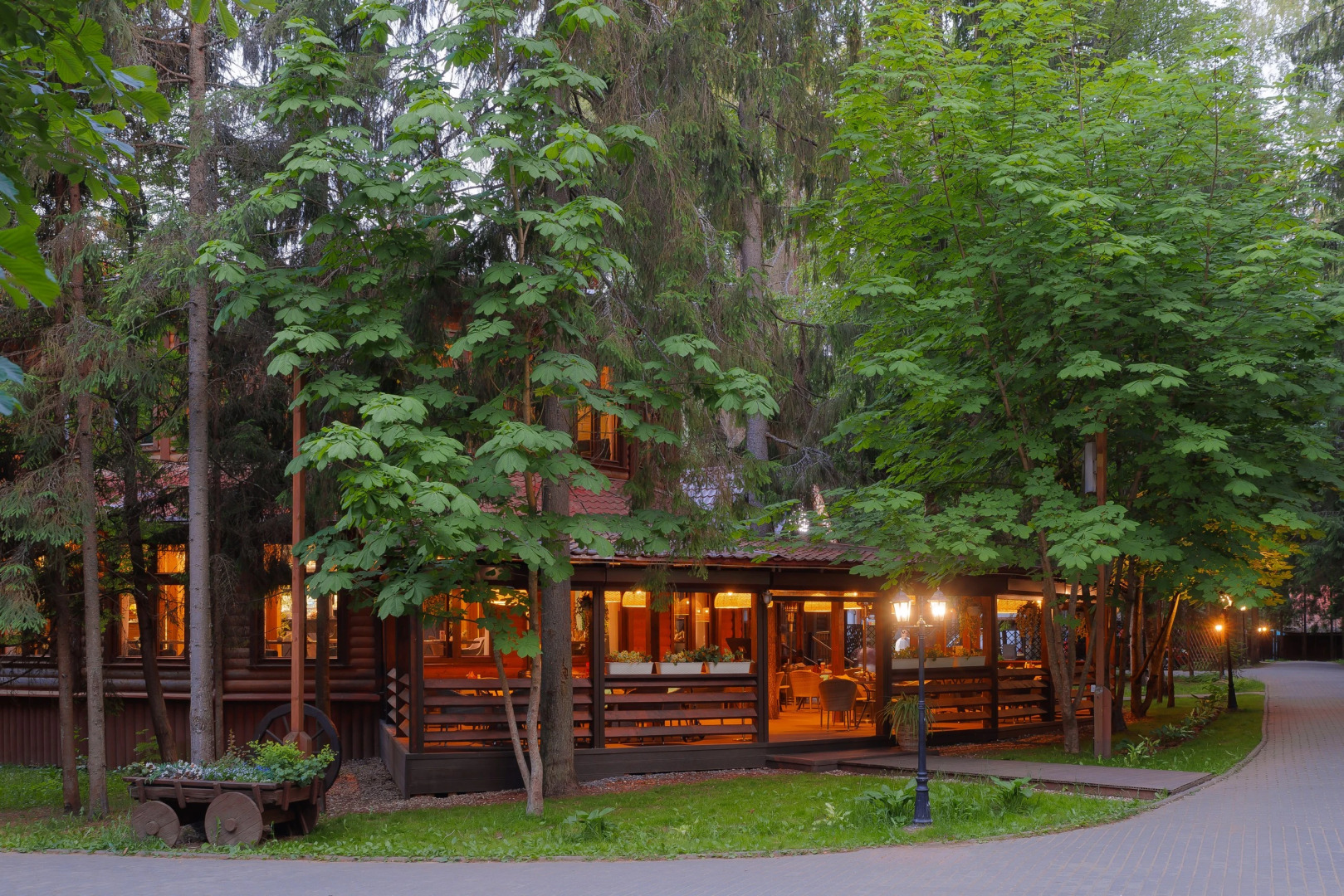 Отель Истра Холидей