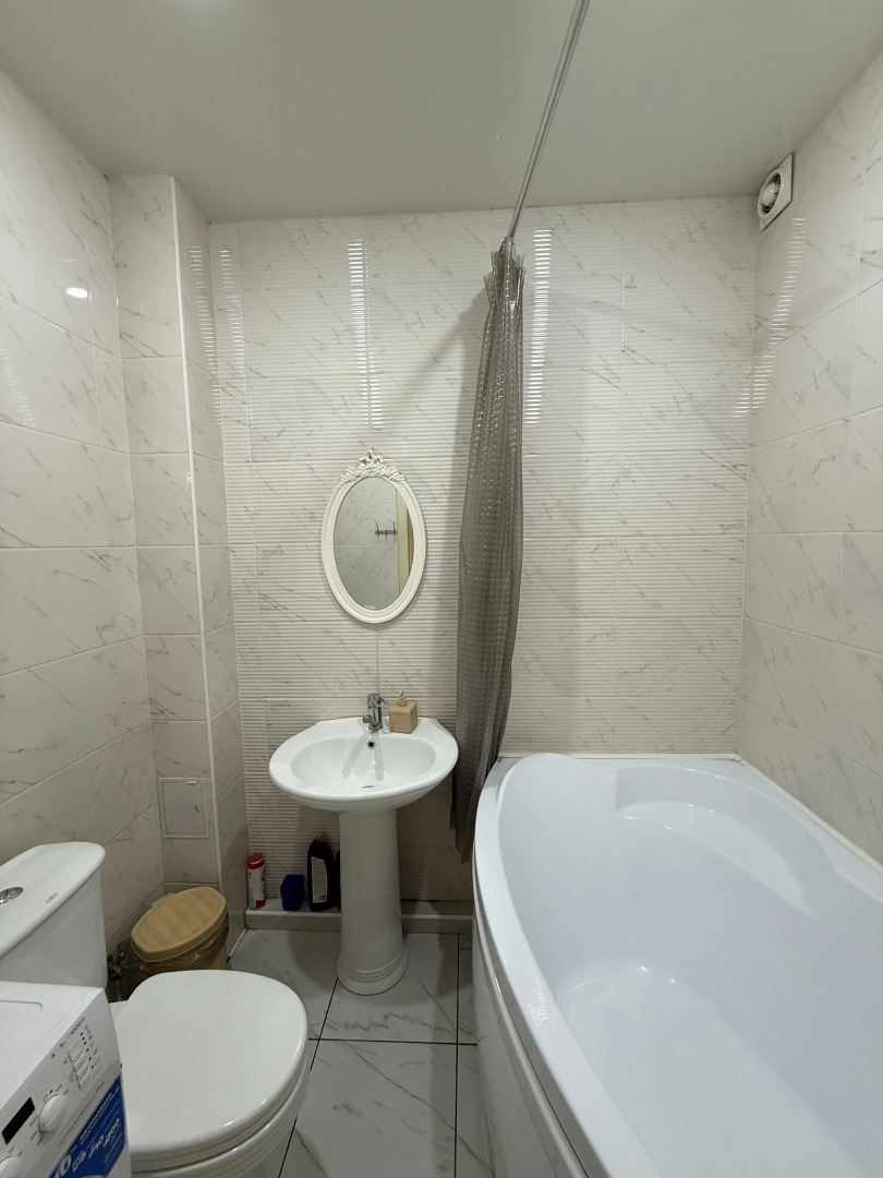 Апартаменты Студия в новостройке на первом этаже