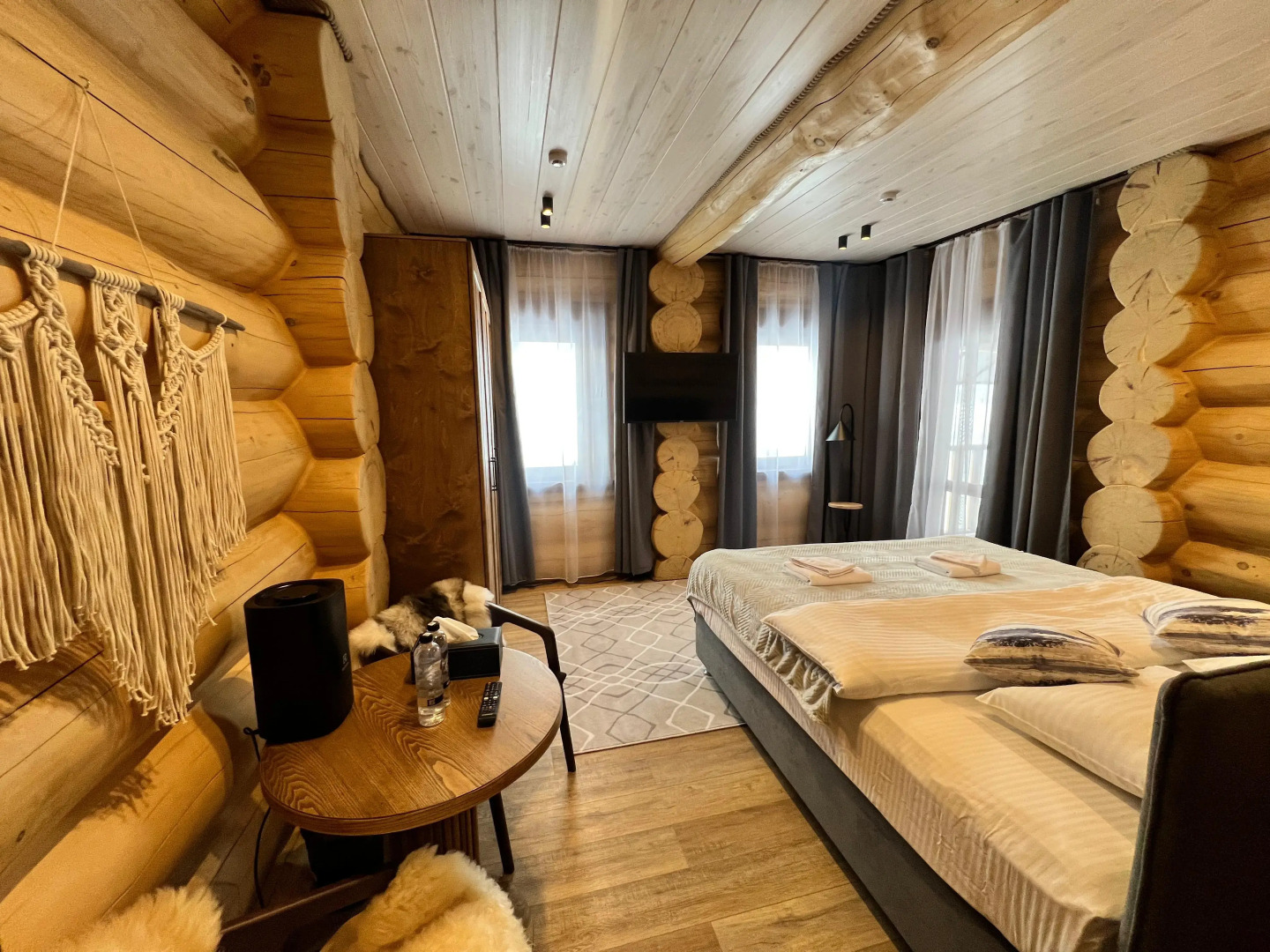 Гостиница Алатау