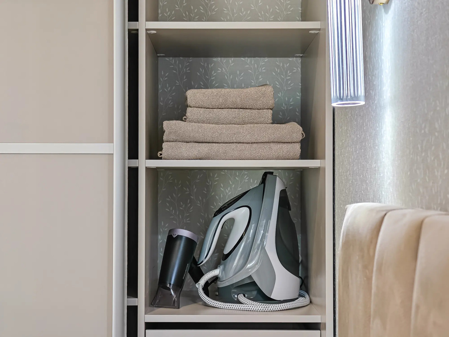 Апартаменты Stepanenkov с угловой гостиной на Комсомольском 6