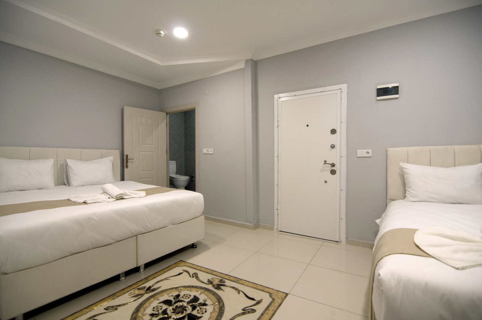 Istanbul Palace Hotel