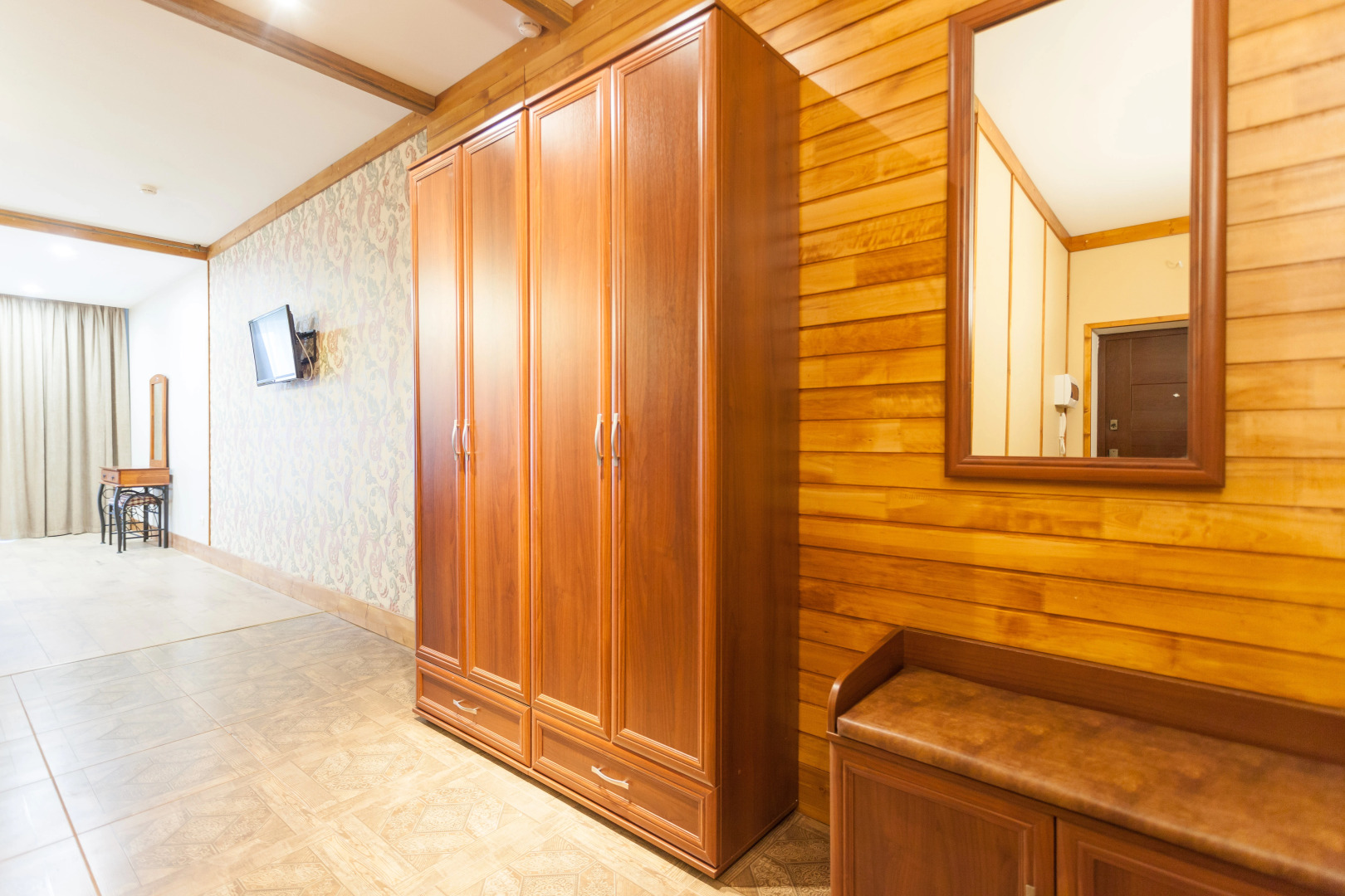 Апартаменты У Капитана № 8