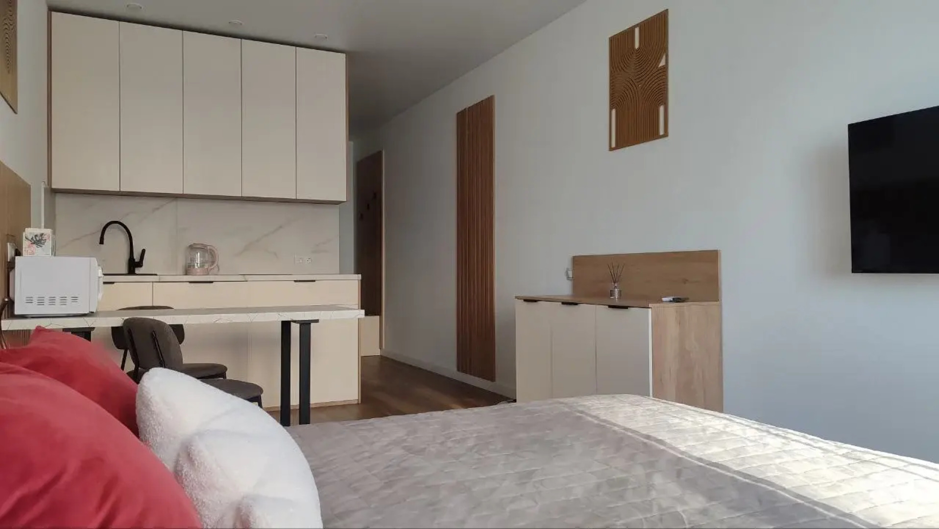 Апартаменты KrasRoyal Студия