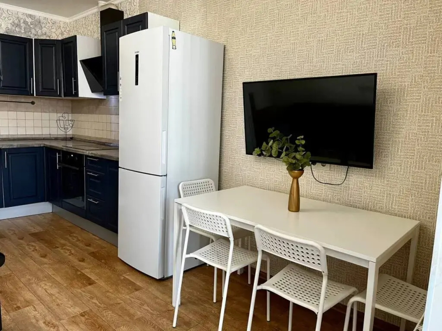 Апартаменты Sunny Days Apartment Оранж Парк 2