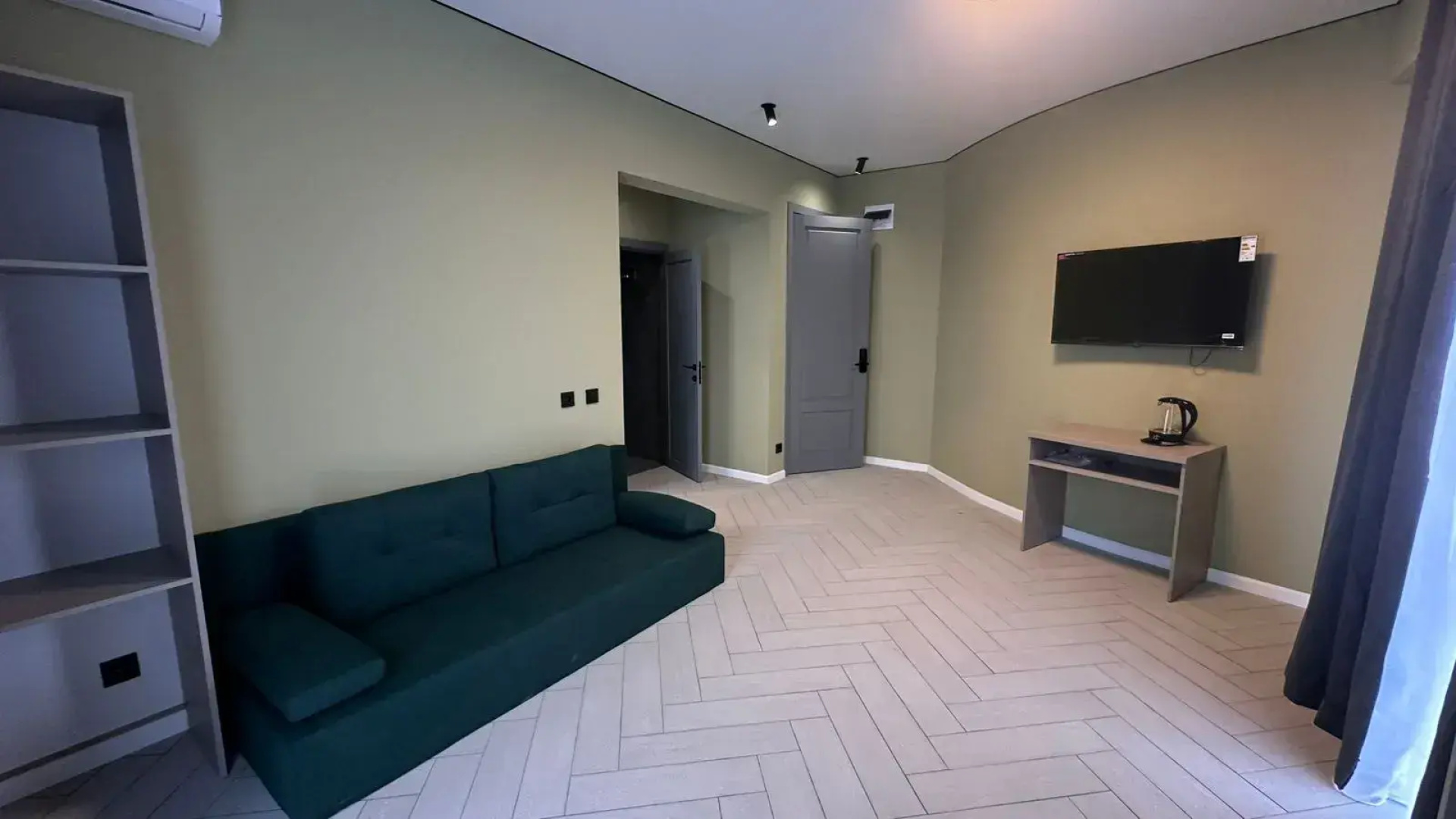 Отель Aurora Inn Gagra