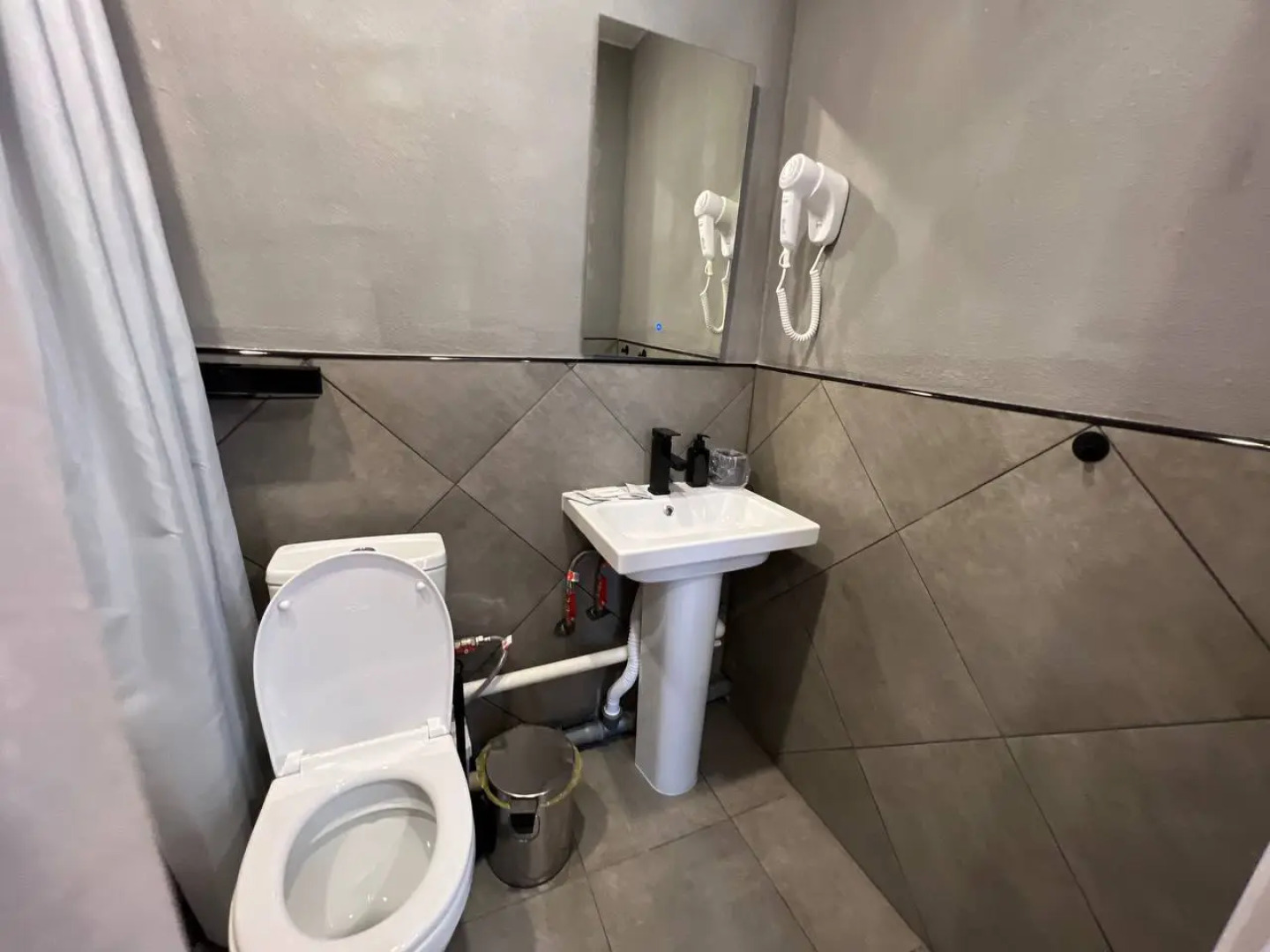 Апартаменты с Ремонтом для Пocуточной Арeнды