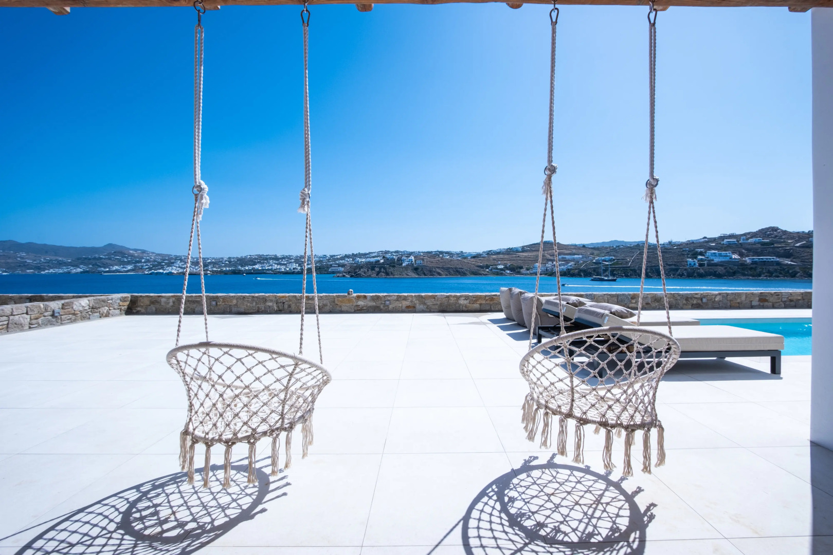 Вилла Myko Private Heated Pool on Beach