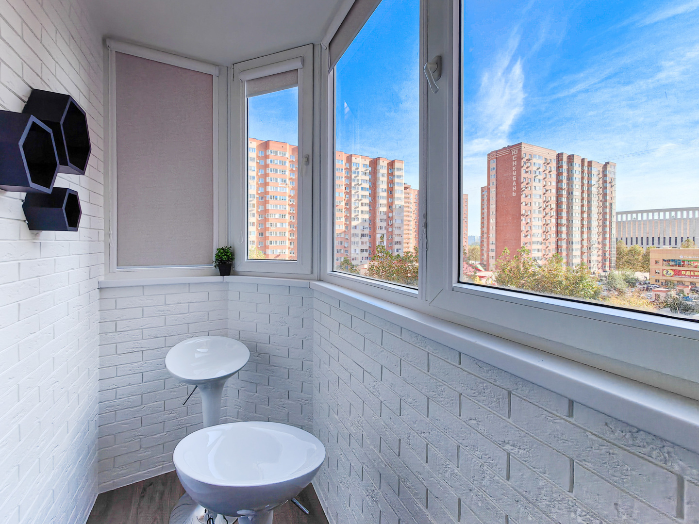 Апартаменты тутживут | LUX | Парк и Стадион