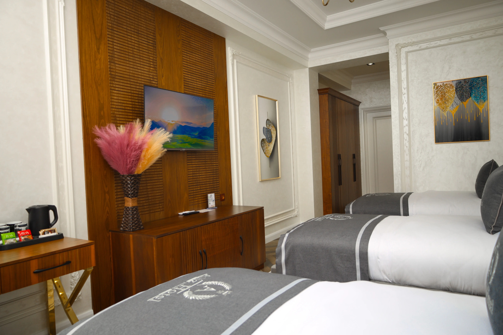 Отель Aliz Boulevard