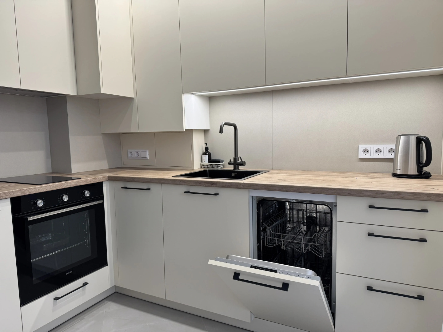 Квартира Уютная в Жилом Комплексе Левада