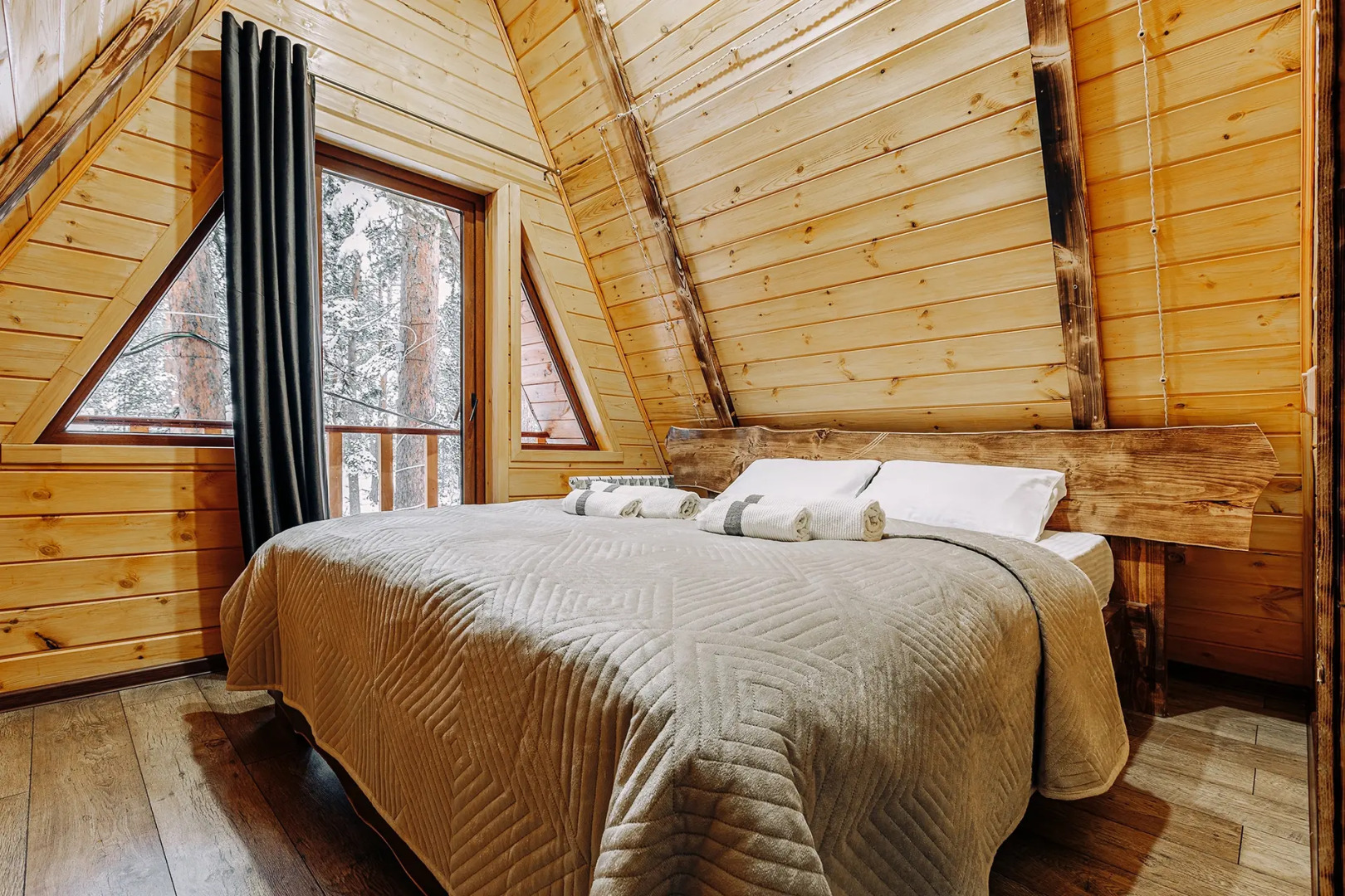 Коттедж в Терсколе c Бассейном от Квартирукинг