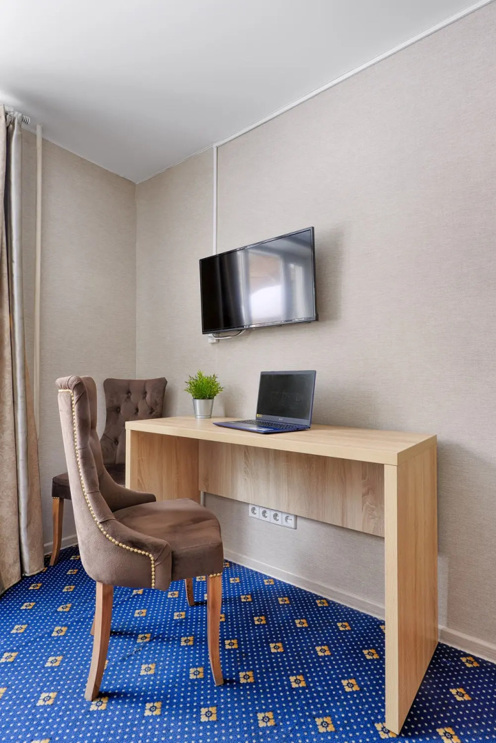 Отель Myhotel24 Kristalin