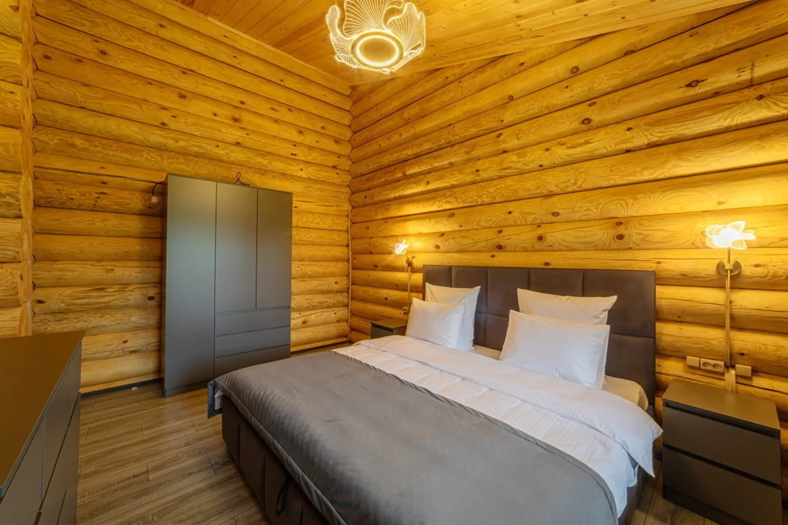 Частный дом в поселке Разливы-1, 8А