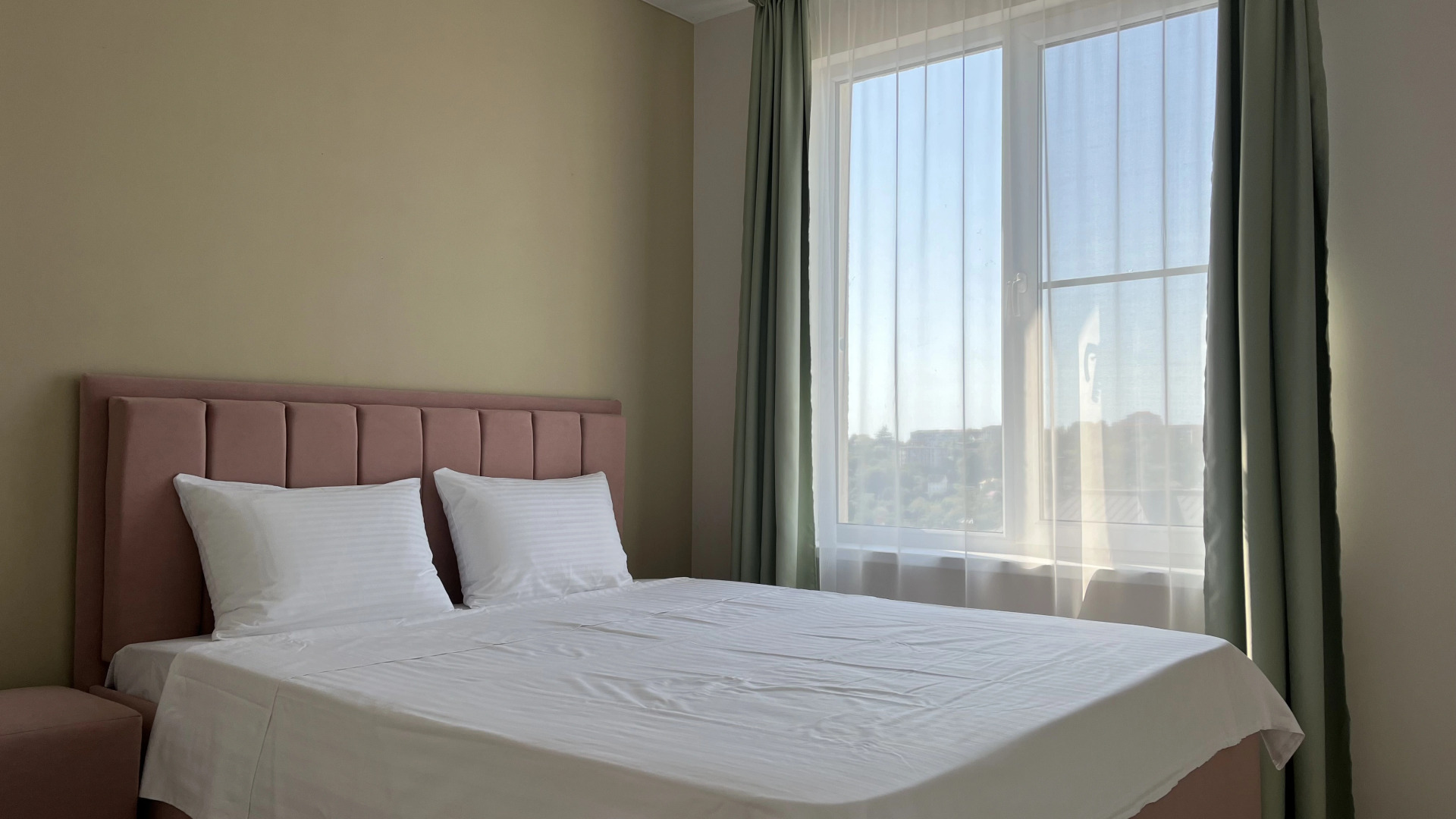 Квартира Уютная Трехкомнатная в Спальном Районе