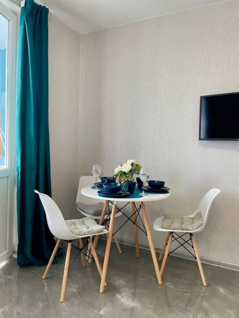 Квартира Уютная на 22 этаже с видом на горы и море,15мин до набережной пешком