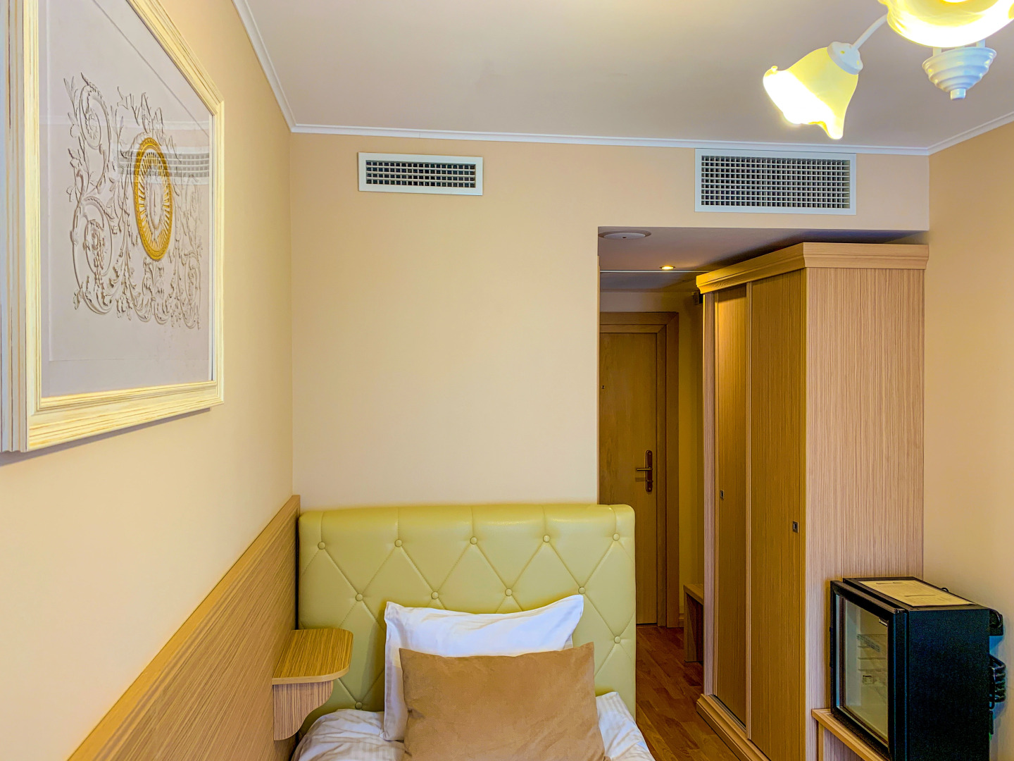 Отель Таврический