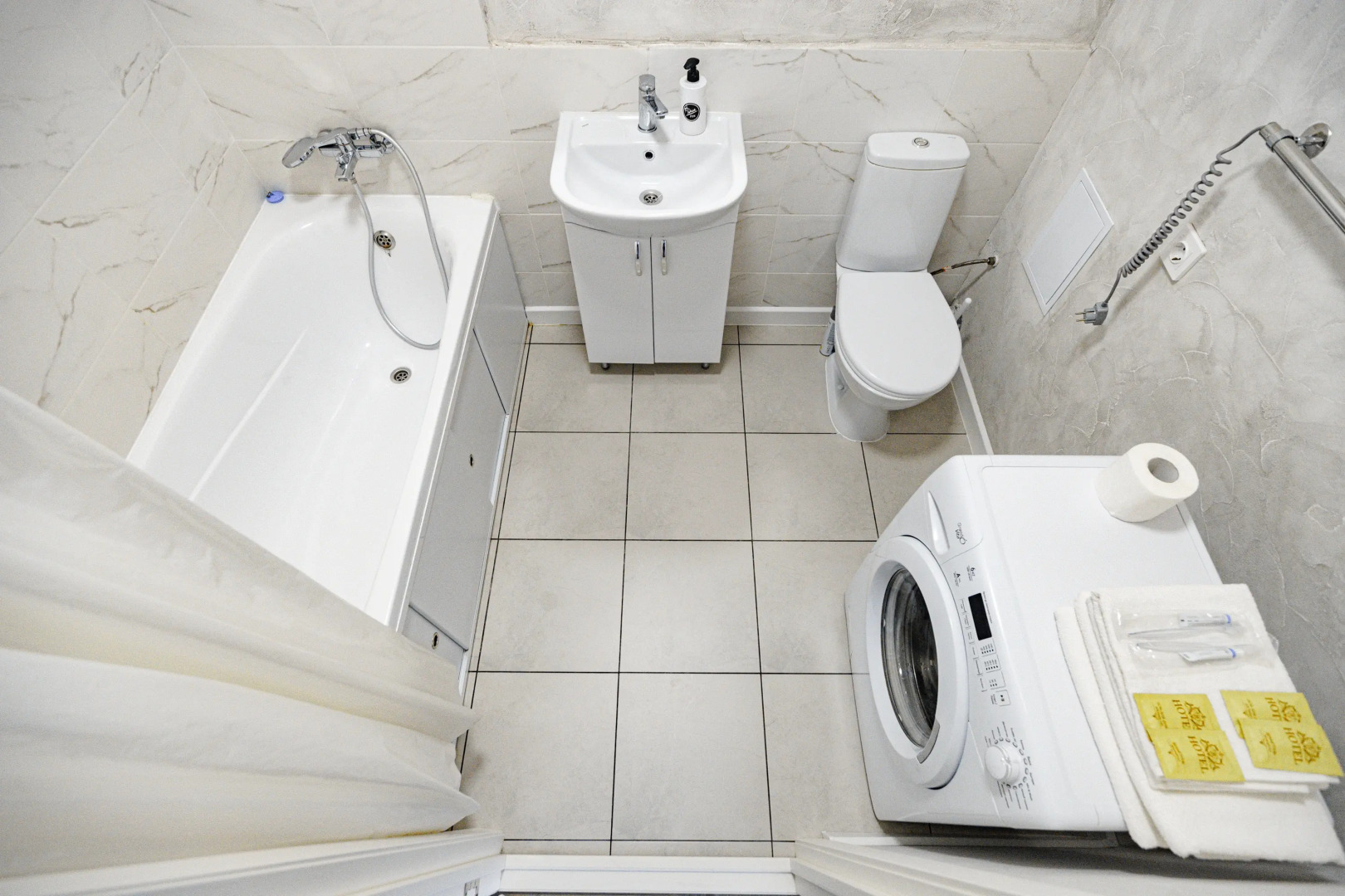 Апартаменты Брутальный Лев на 23 этаже с панорамным видом на реку