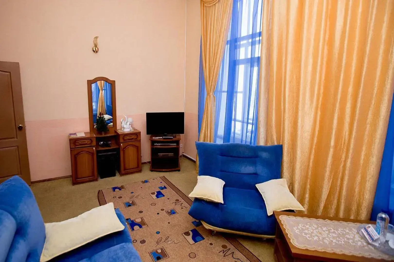 Отель Русская изба