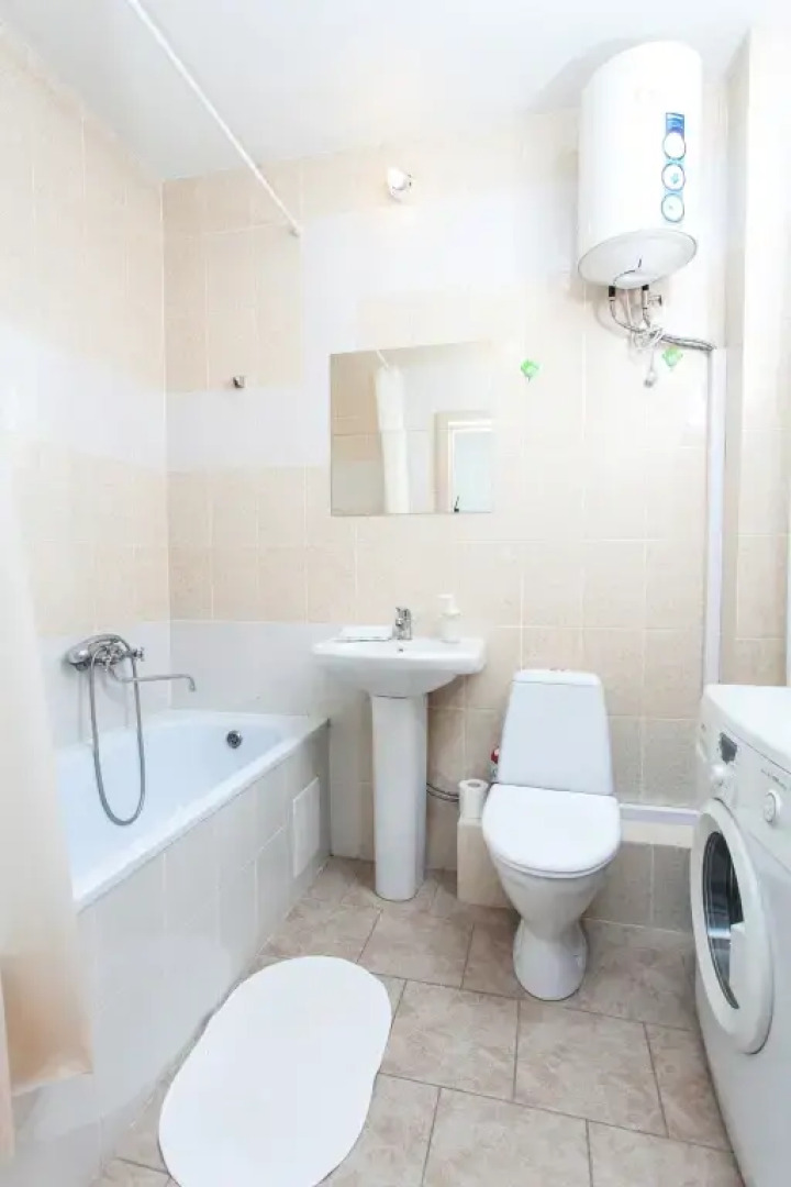 Апартаменты Домант Романова 60/1 (6)