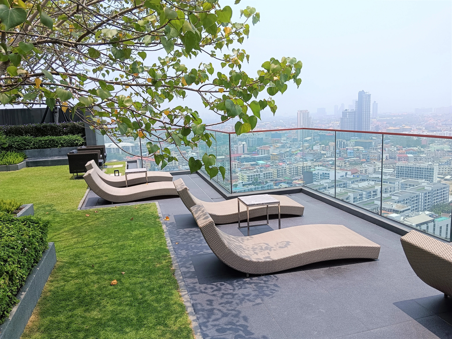 Апартаменты Edge Central Pattaya Lux