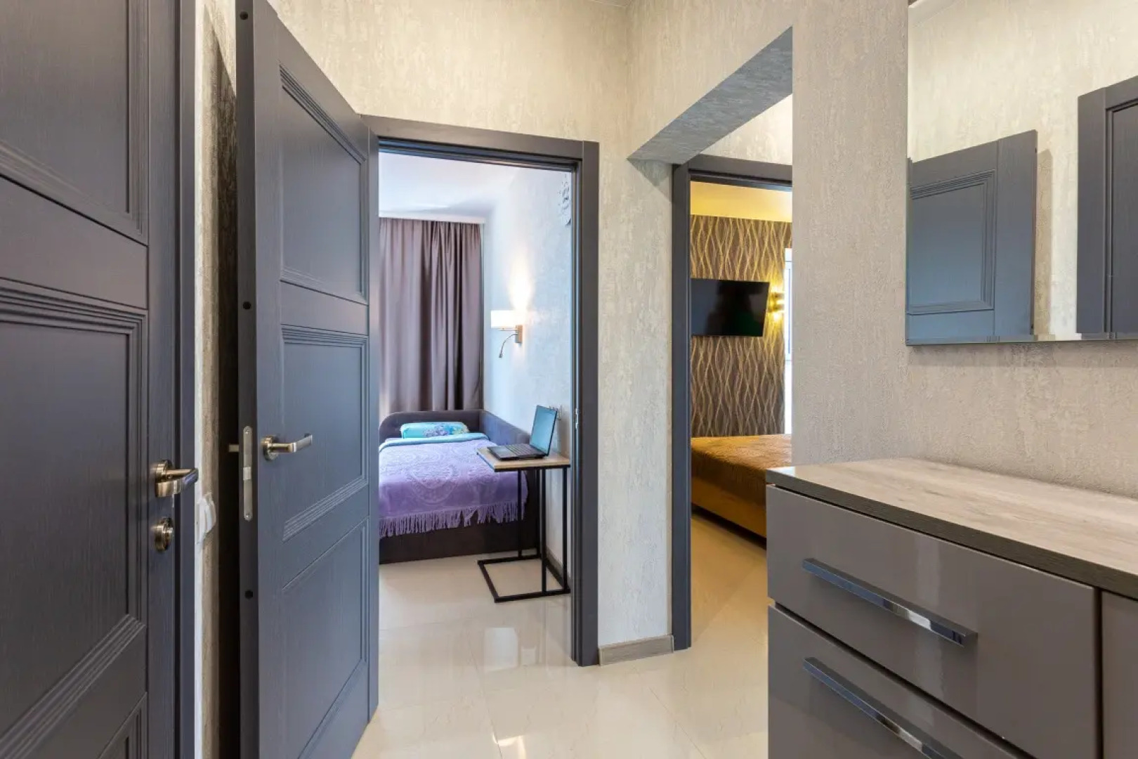 Апартаменты Сочи Парк Lamare Двухкомнатные с Панорамным Видом на Горы