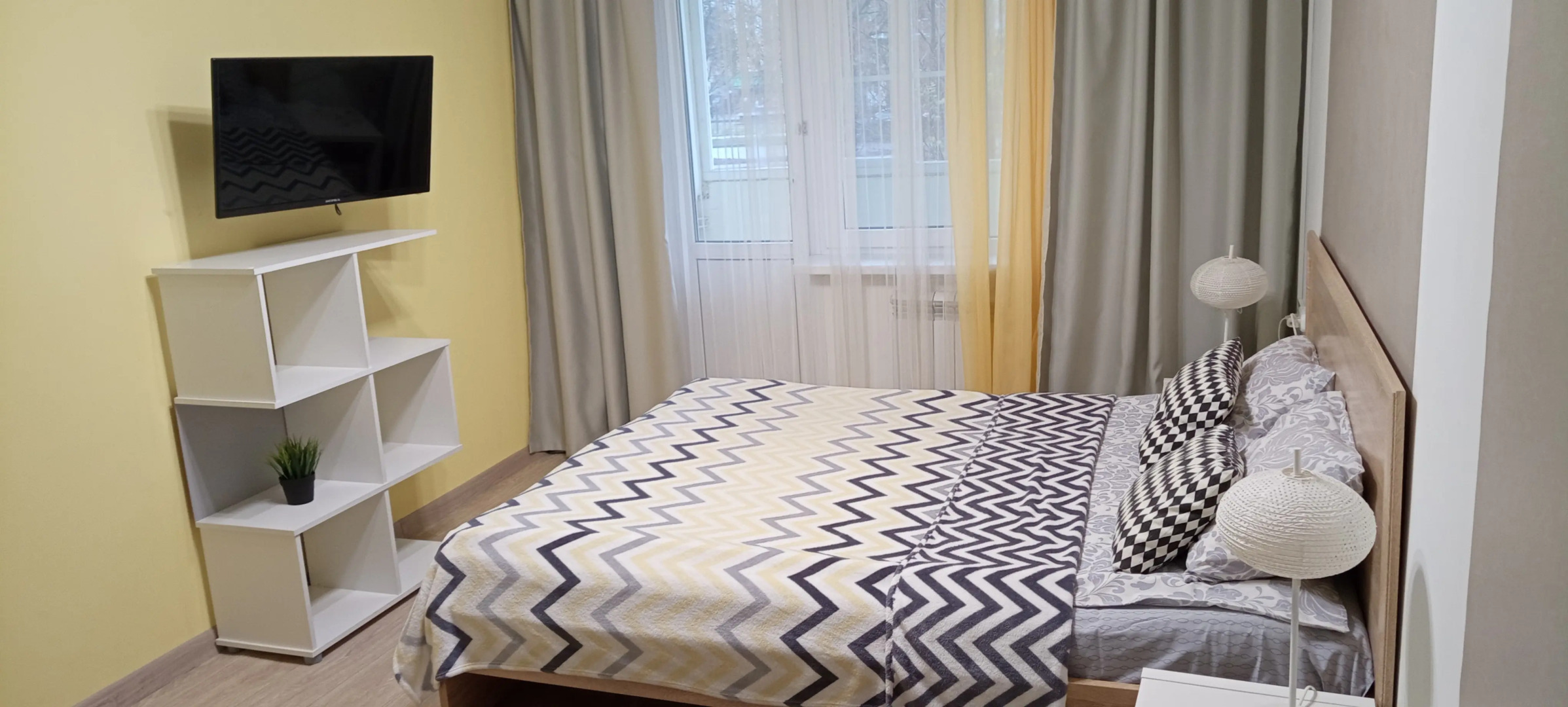 Апартаменты напротив Кремля