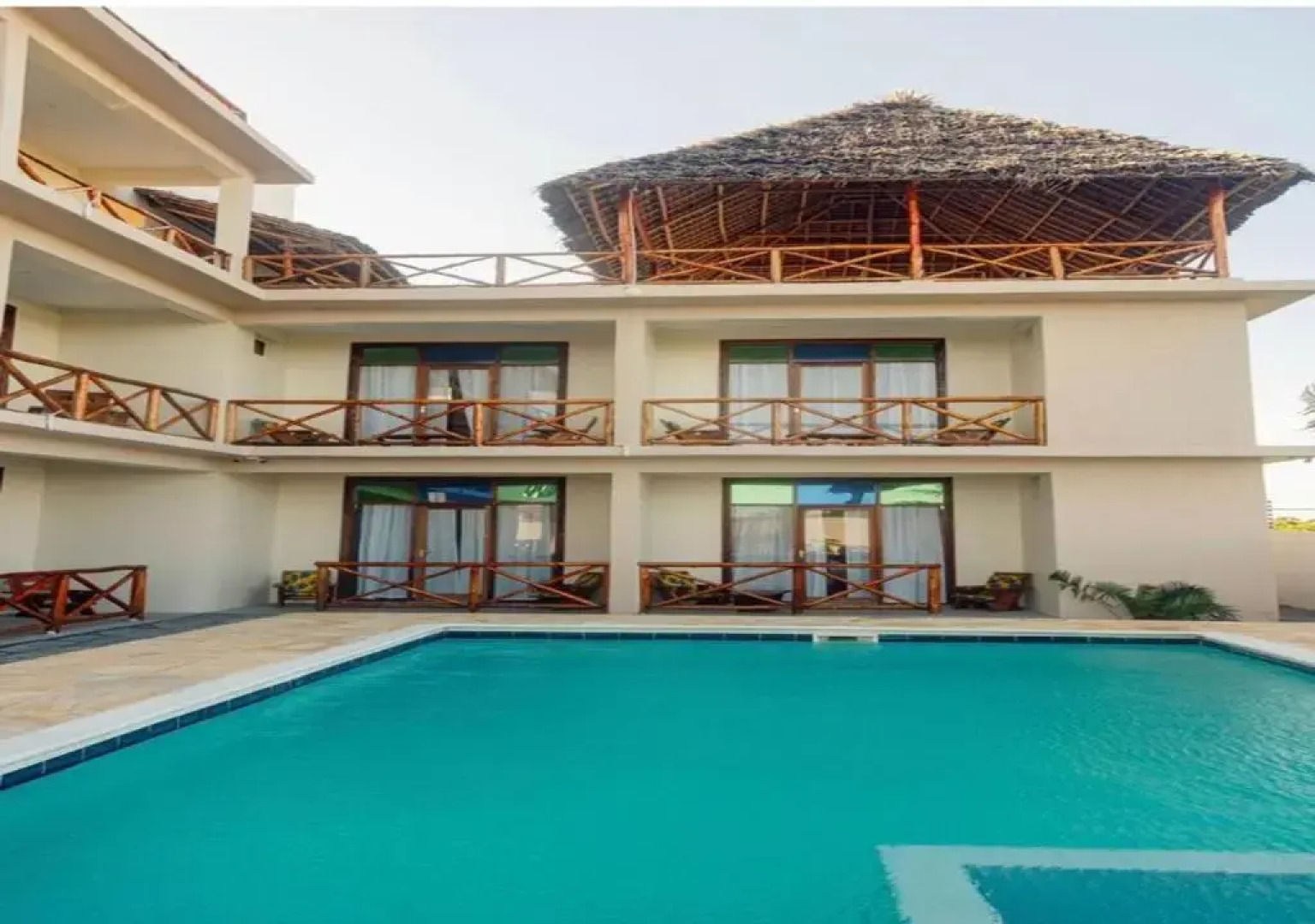 Отель Ocean Breeze