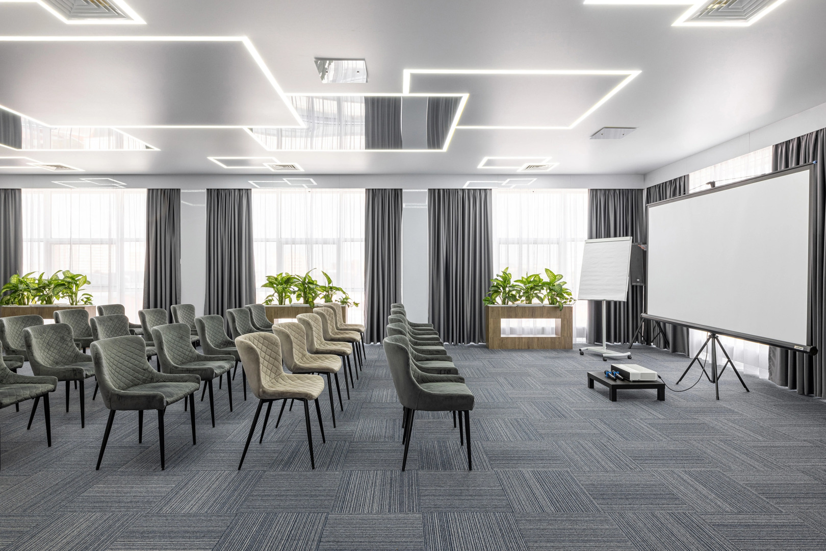 Отель Параллель Parallel Congress by Stellar Hotels