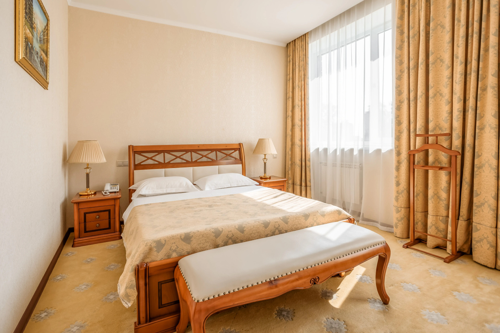 Отель Гранд Холл