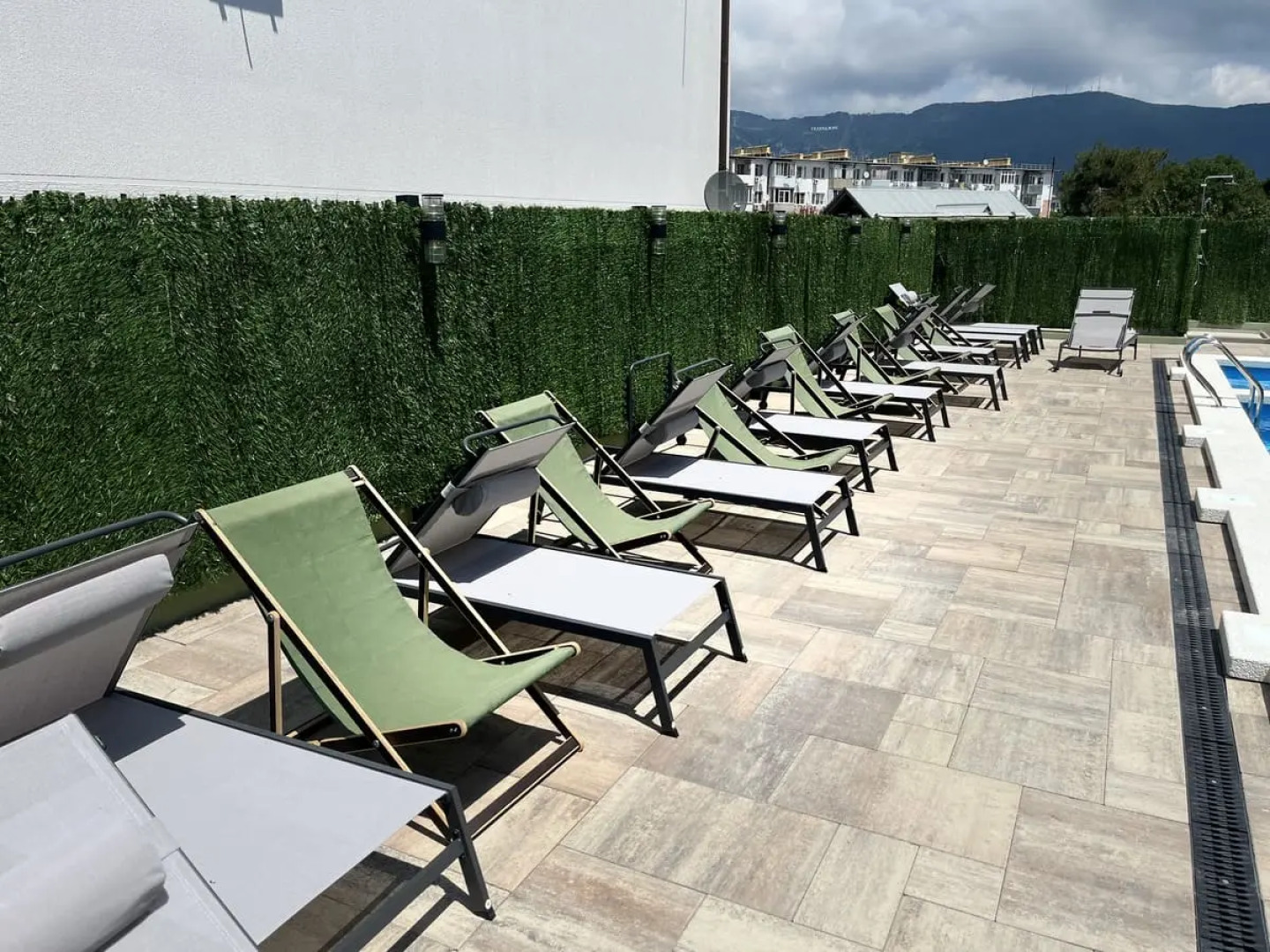 Отель CHATEAULIE