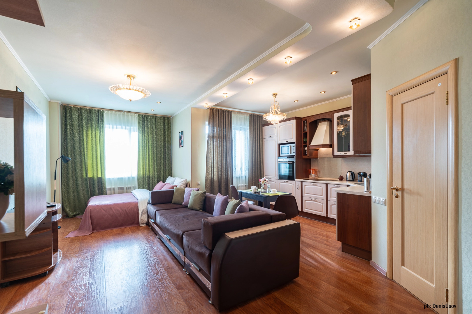 Апартаменты Пять Звезд на Омской