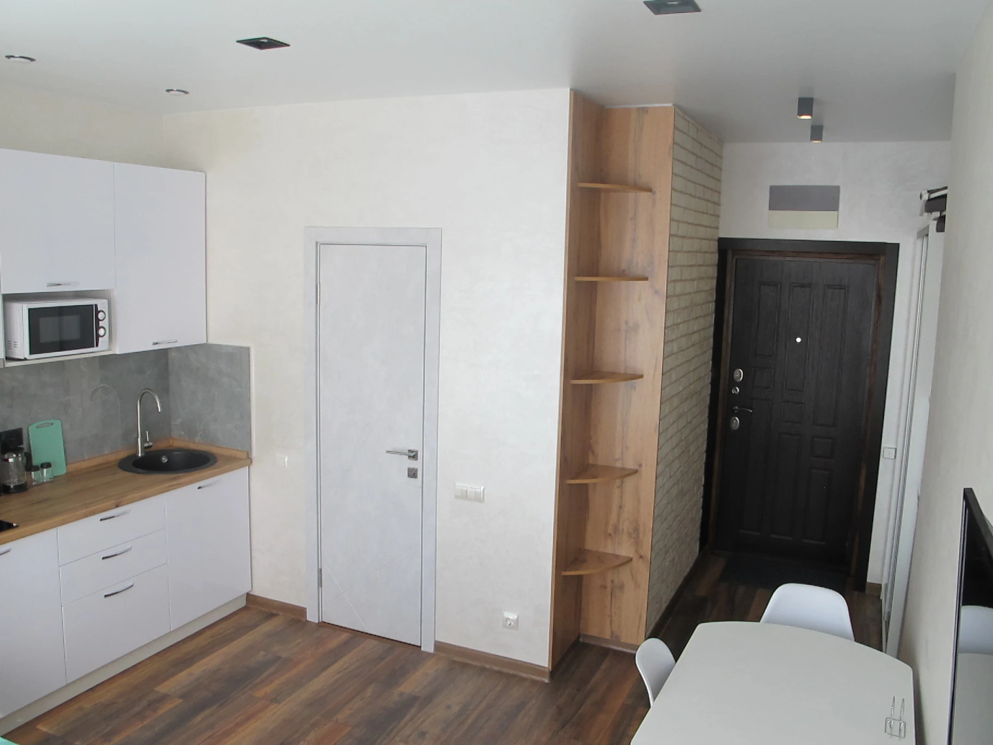 Апартаменты Воскресенская 14/1