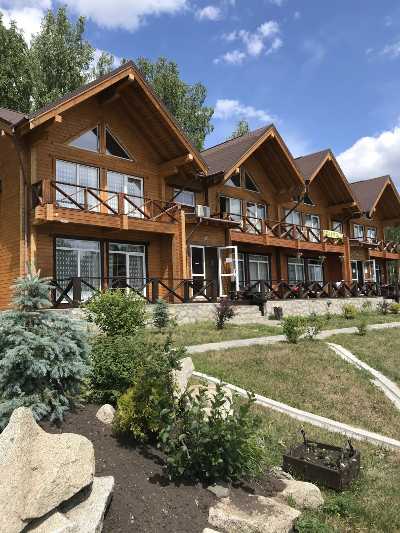 Шестиместные апартаменты с двумя отдельными спальнями | СОЛНЕЧНАЯ ДОЛИНА