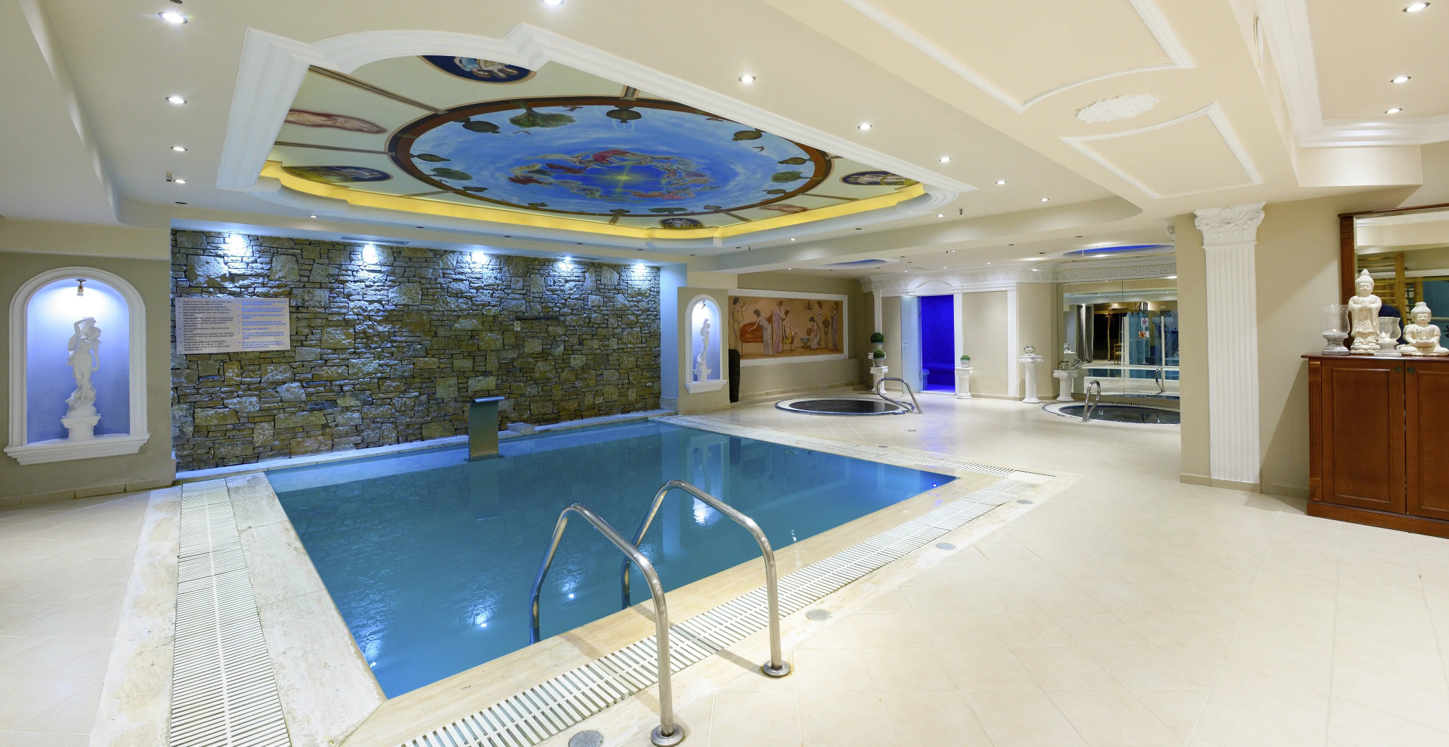 Secret Paradise Hotel & Spa