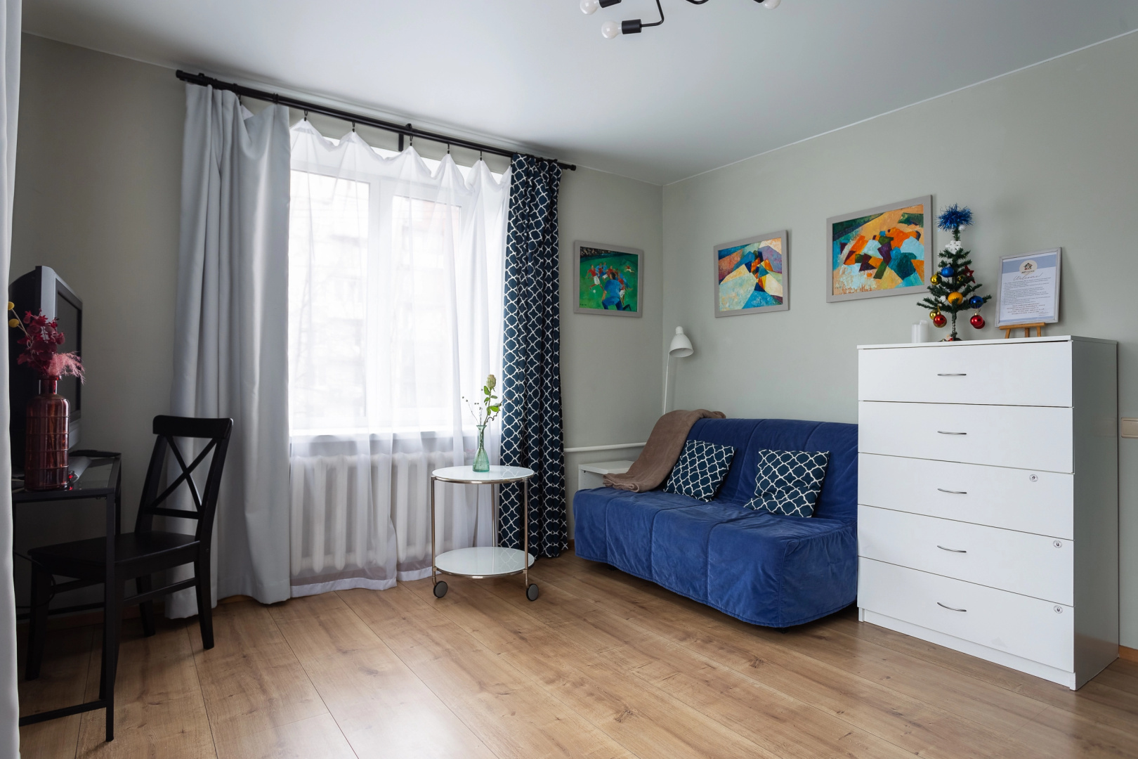 Апартаменты Art-Home на Наличной 37