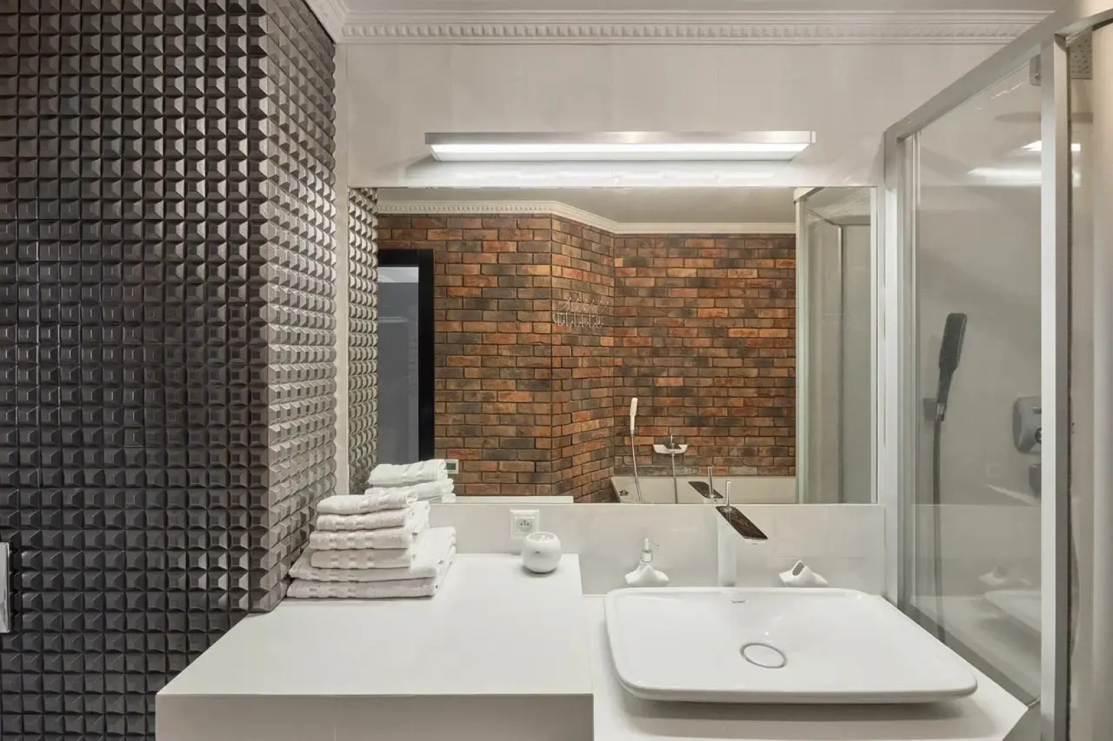 Апартаменты Reverie Vip2000