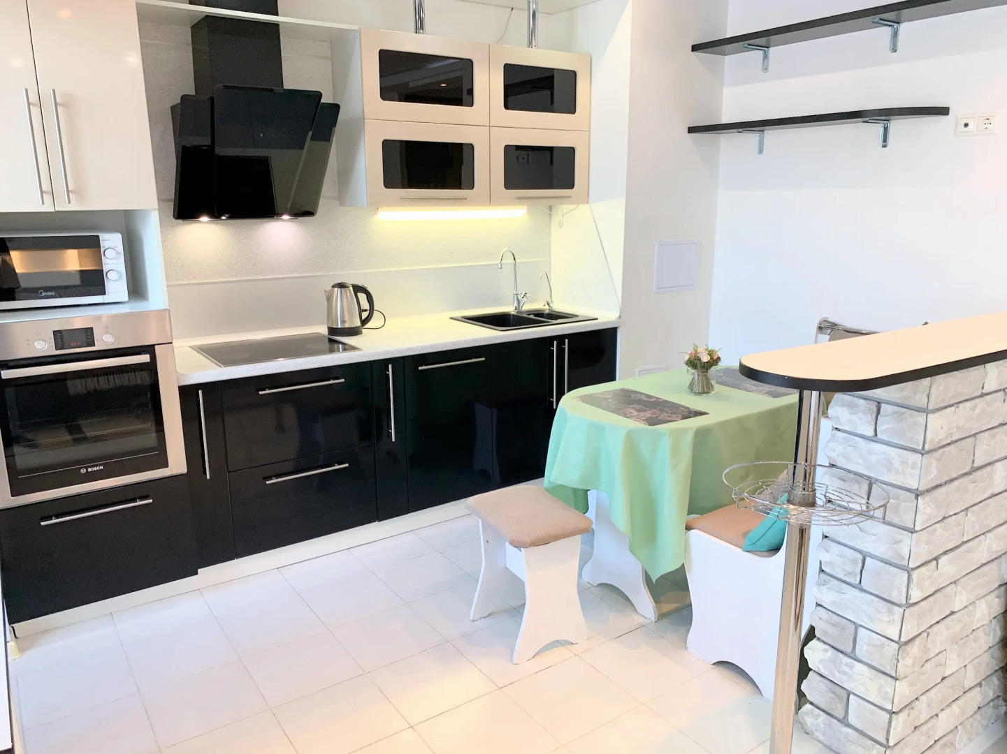 Квартира геологическая 15/1 кв.259