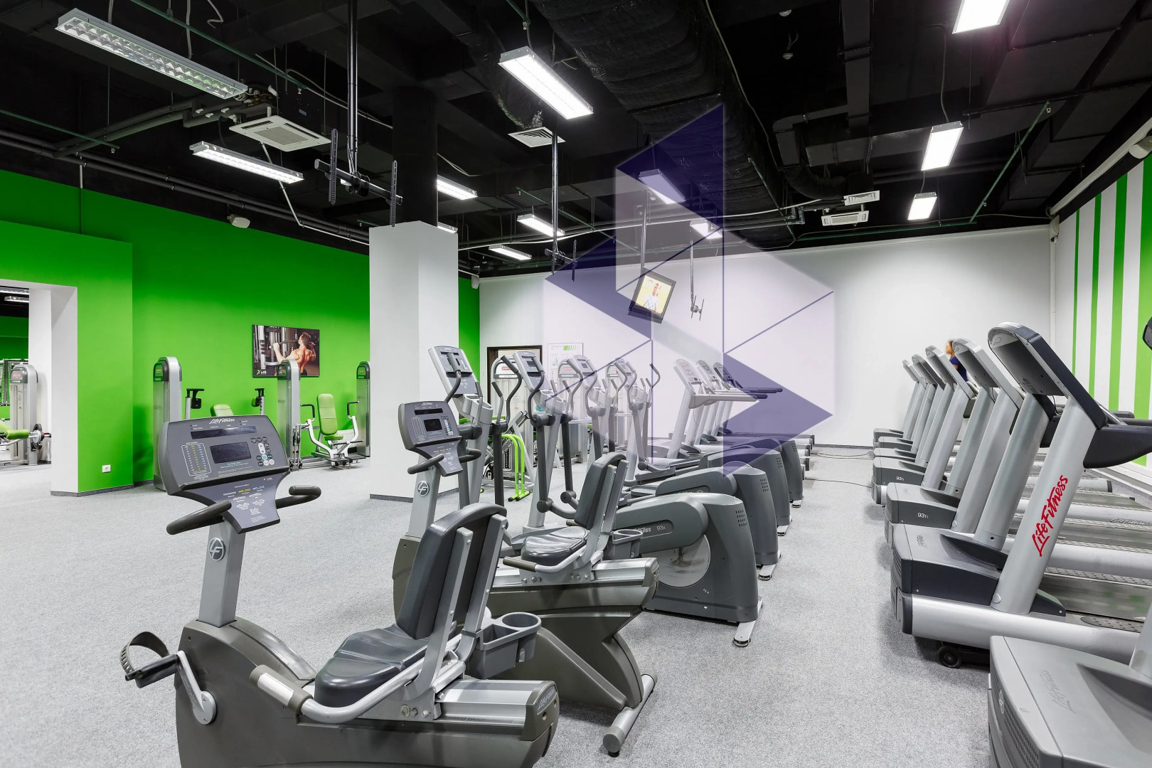 Отель People Stadium