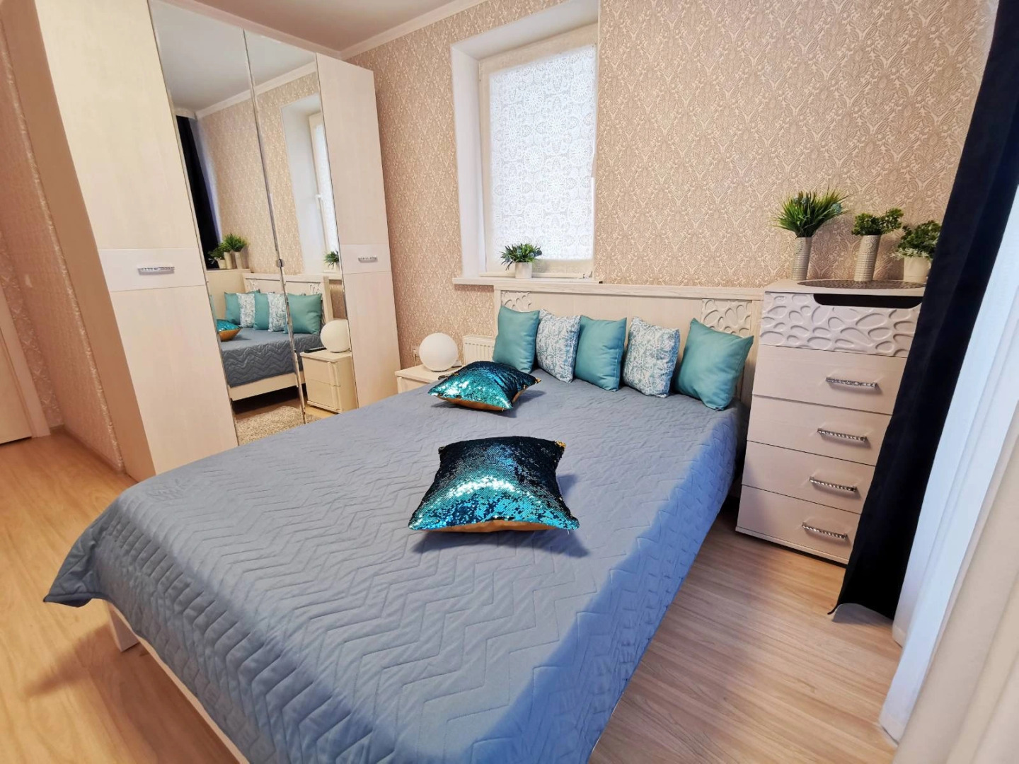 Апартаменты Novin квартал на 11 этаже с панорамными окнами