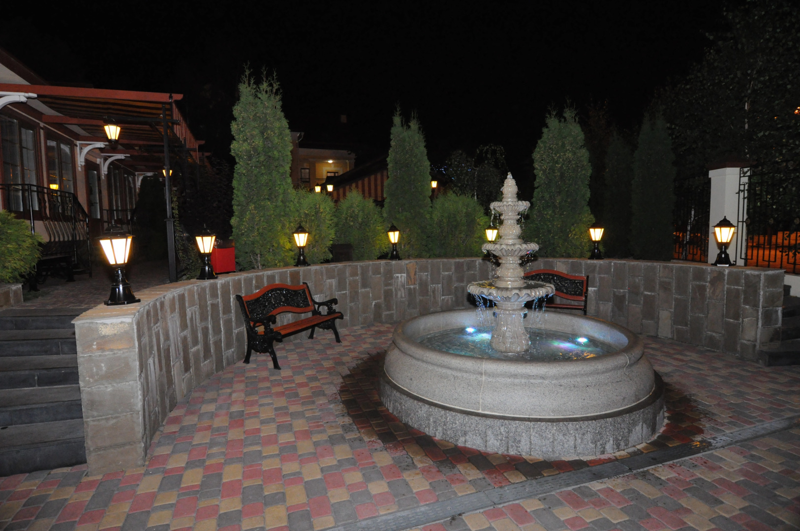 Отель Сударь