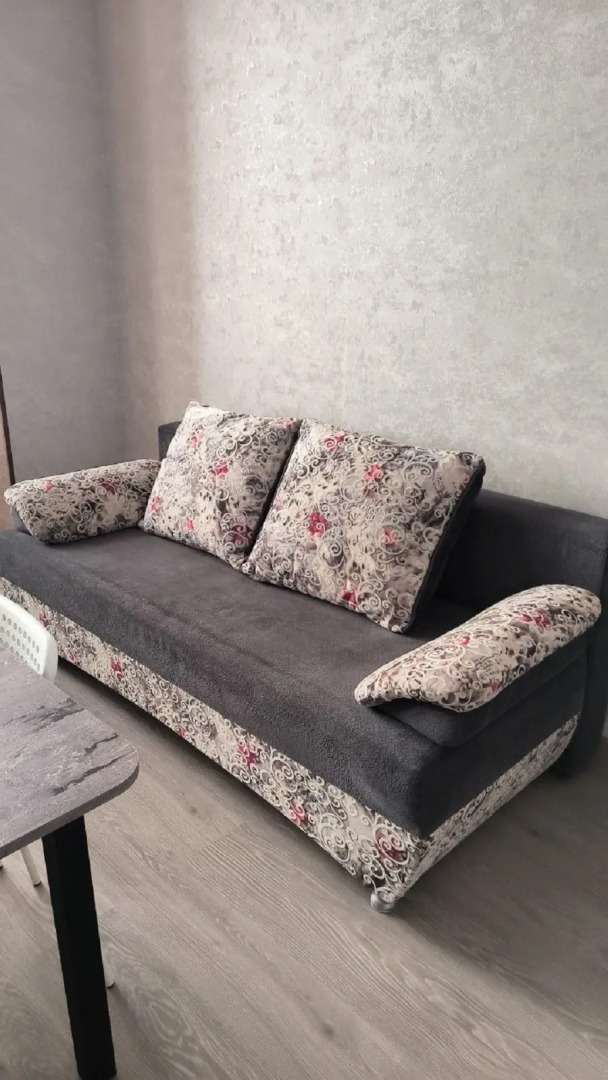 Квартира Комфортная евродвушка на Чучева 42Б