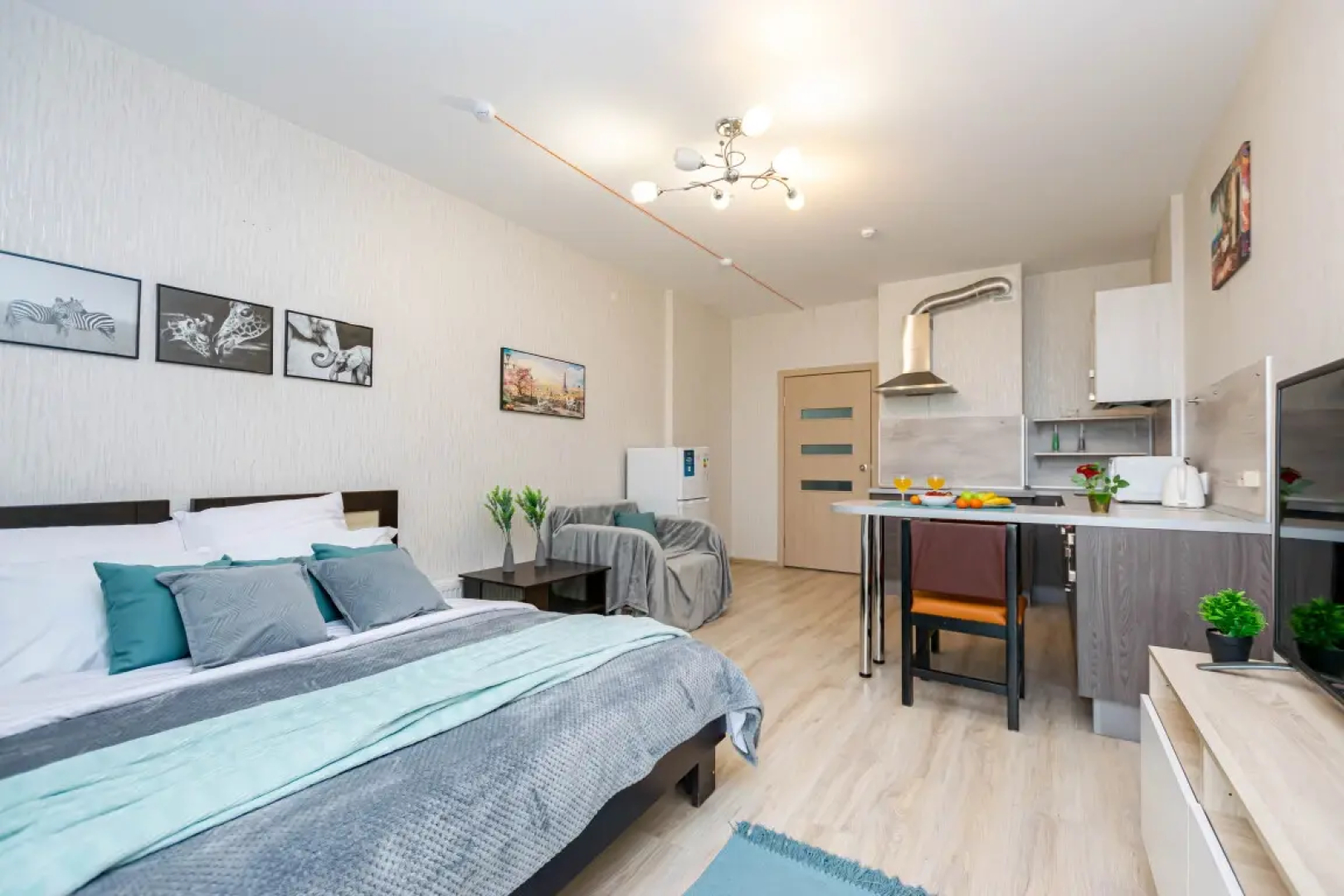 Апартаменты Cosmos Apart на Революции 54 (1)