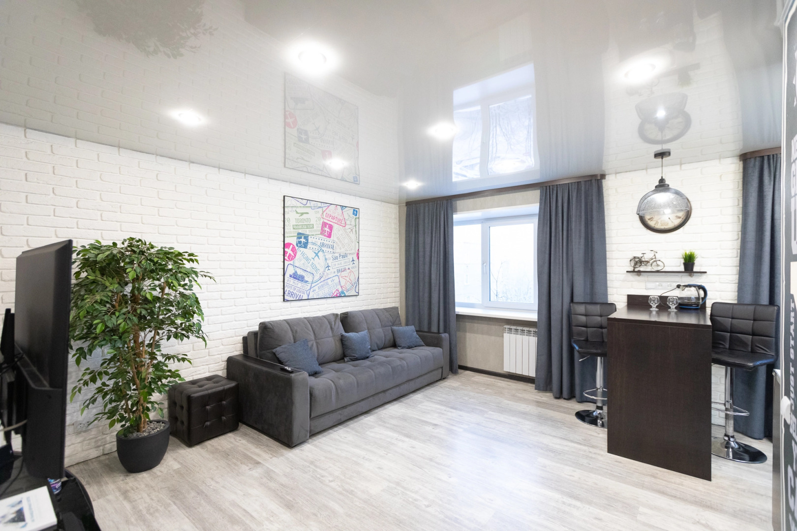 Апартаменты на Ленина 10 Центр