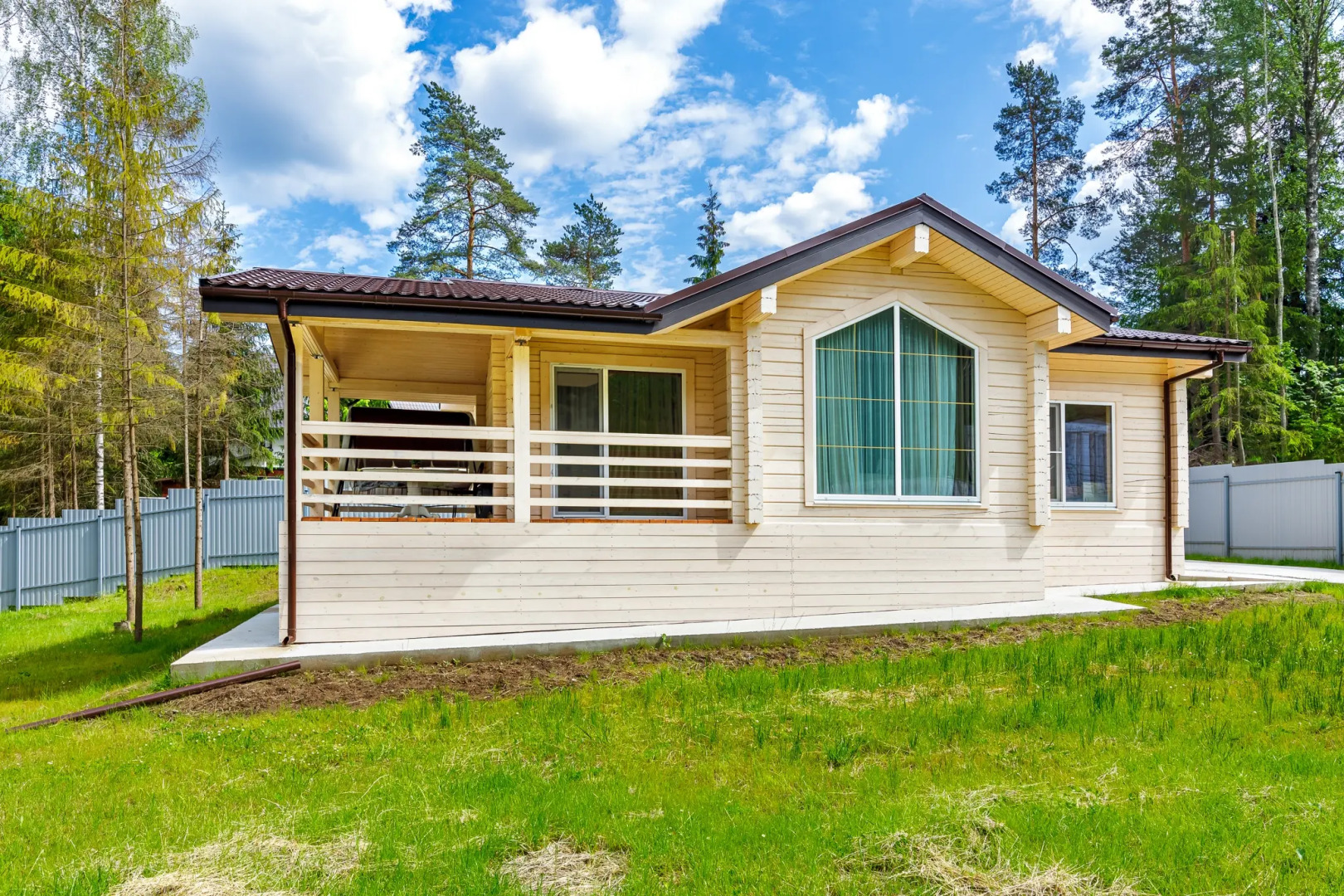 Частный дом Solar house 1