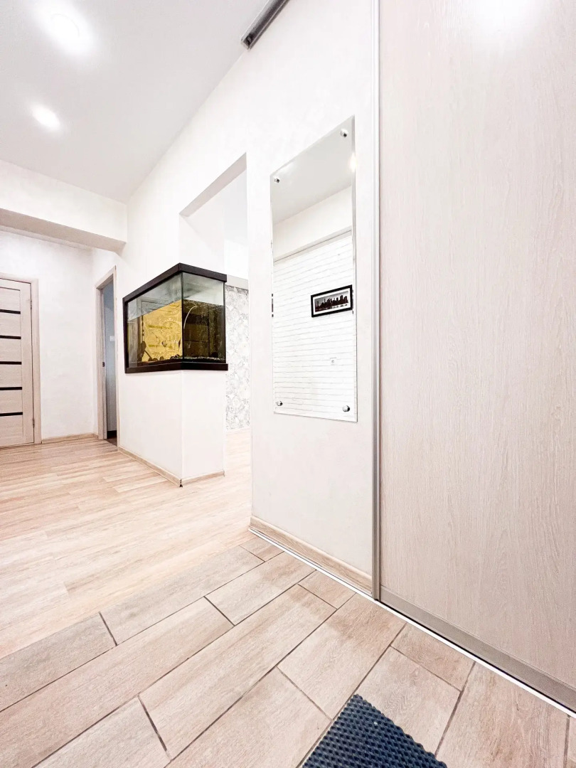 Квартира для 8 человек возле аэропорта