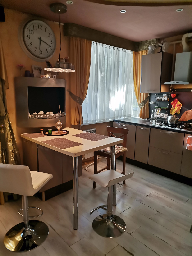 Апартаменты с камином в центре города